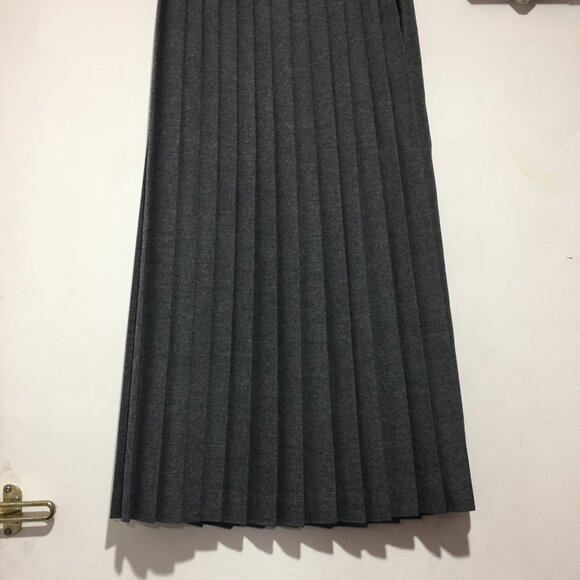 NEW VINTAGE RALPH LAUREN WOOL PLEATED SKIRTS SIZE 8 - Picture 7 of 8